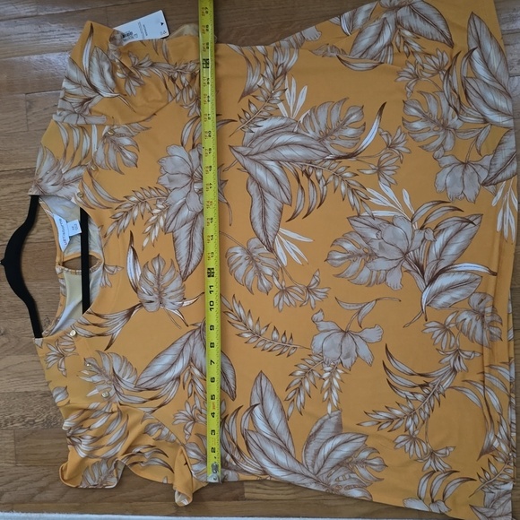 LIZ CLAIBORNE WOMEN'S PLUS SIZE GOLD TROPICAL SHORT SLEEVES SUMMER TOP SIZE 2X - Picture 12 of 16
